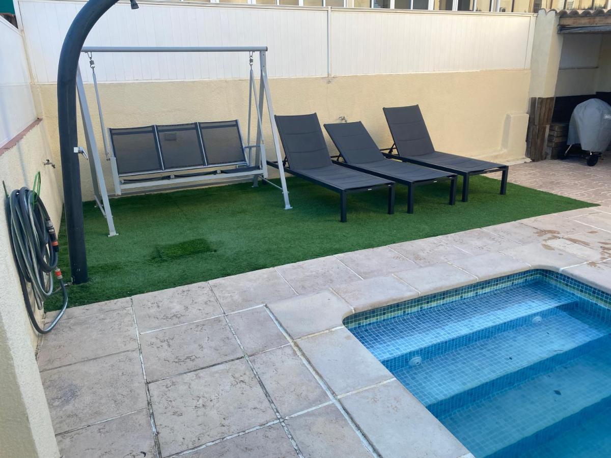 Villa Casa Con Gran Piscina Particular Cerca Playa Torredembarra Esterno foto